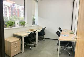 9年的小车怎样年审